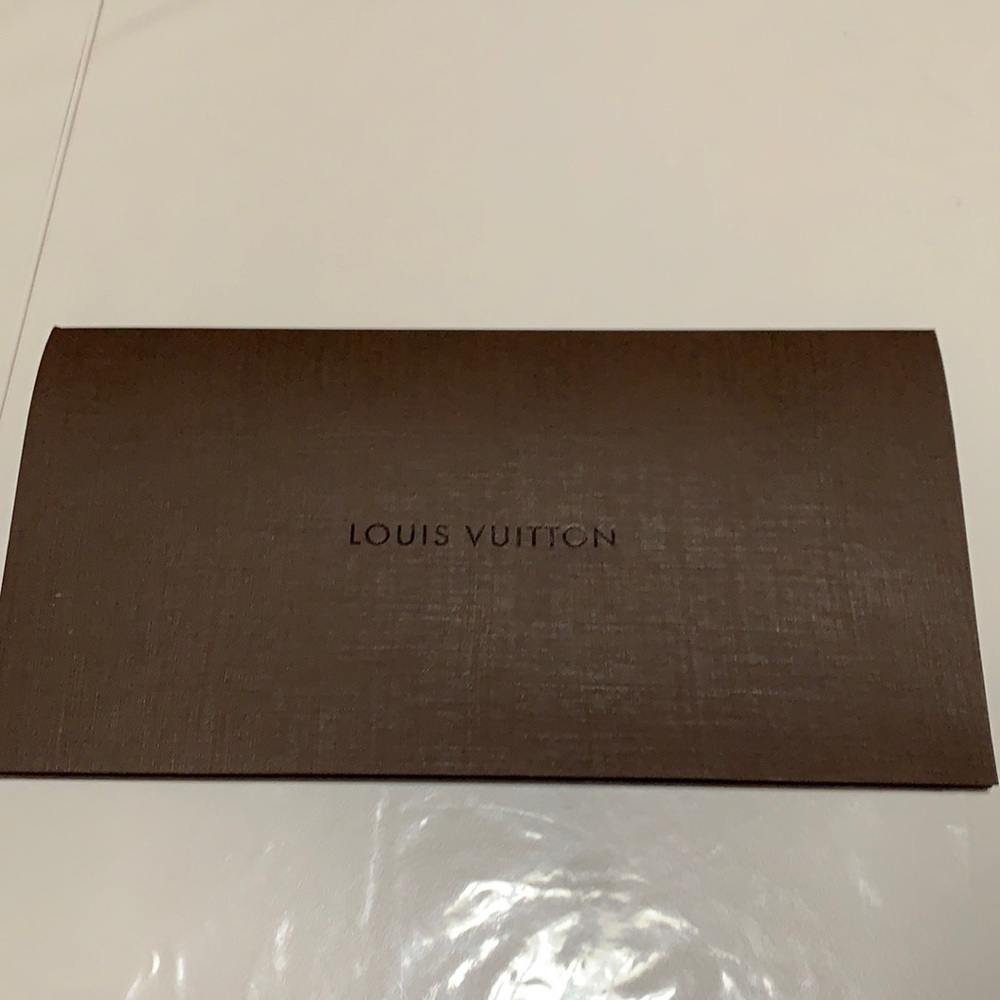 Louis Vuitton receipt envelope 4